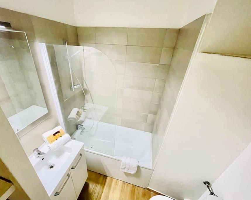Le Chevrefeuille - Easystay83 Сен-Рафаэль Экстерьер фото