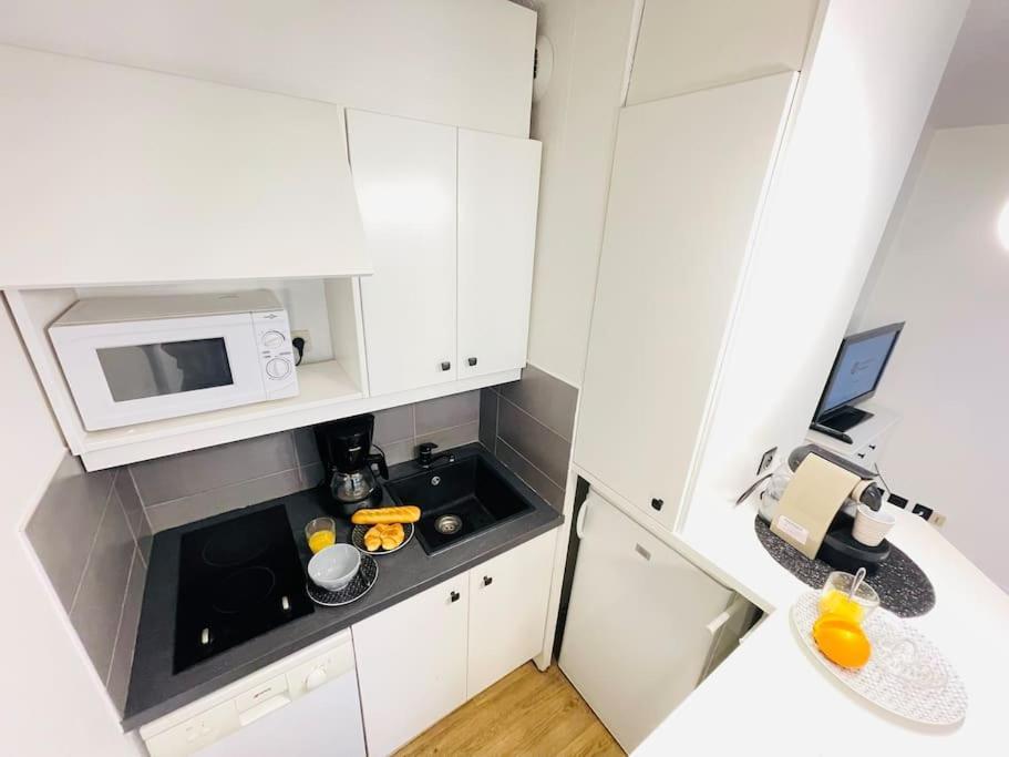 Le Chevrefeuille - Easystay83 Сен-Рафаэль Экстерьер фото